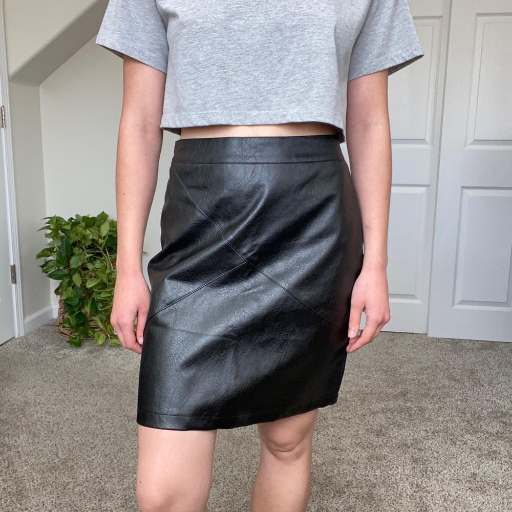 NWT Zeagoo faux leather skirt - Picture 3 of 5